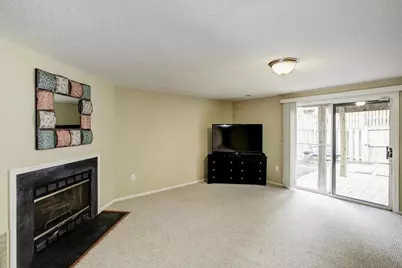 13915 Gunners Place, Centreville, VA 20121 - Photo 4