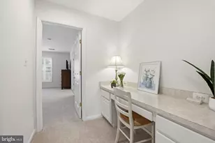 8656 Royal Worcester Ln, Fairfax, VA 22031 - Photo 28