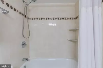 8360 Greensboro Drive #307, McLean, VA 22102 - Photo 28