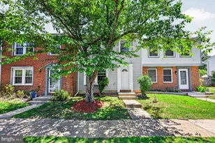 8315 Claremont Woods Dr, Alexandria, VA 22309 - Photo 2