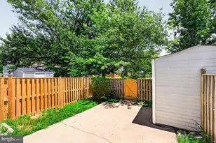 8315 Claremont Woods Dr, Alexandria, VA 22309 - Photo 34
