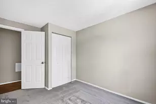 8315 Claremont Woods Dr, Alexandria, VA 22309 - Photo 32