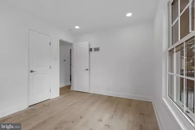 3284 Annandale Road, Falls Church, VA 22042 - Photo 14