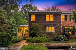 8402 Uxbridge Ct, Springfield, VA 22151 - Photo 2