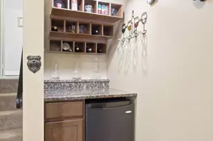 8402 Uxbridge Ct, Springfield, VA 22151 - Photo 32