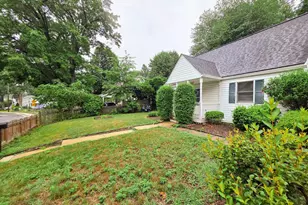 2419 Fairhaven Ave, Alexandria, VA 22303 - Photo 2