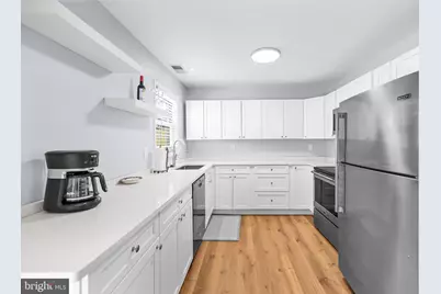 9948 Capperton Drive, Oakton, VA 22124 - Photo 6