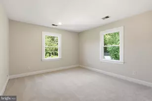7421 Shreve Rd, Falls Church, VA 22043 - Photo 30
