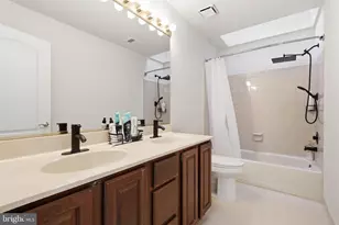 7421 Shreve Rd, Falls Church, VA 22043 - Photo 32