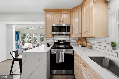 7202 Sampal Place, Springfield, VA 22153 - Photo 2