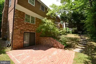 1317 Forestwood Dr, McLean, VA 22101 - Photo 38