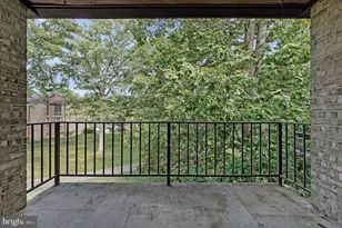 2012 Colts Neck Rd, Reston, VA 20191 - Photo 28