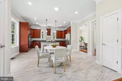 12304 Popes Head Road, Fairfax, VA 22030 - Photo 16