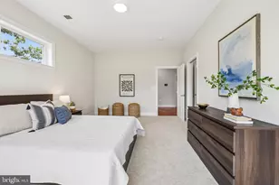 12304 Popes Head Rd, Fairfax, VA 22030 - Photo 38