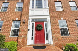4561 Rona Pl, Fairfax, VA 22030 - Photo 8