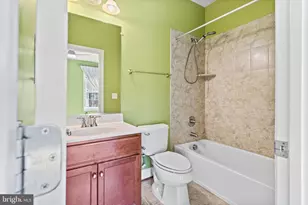 4561 Rona Pl, Fairfax, VA 22030 - Photo 40