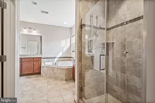 4561 Rona Pl, Fairfax, VA 22030 - Photo 56