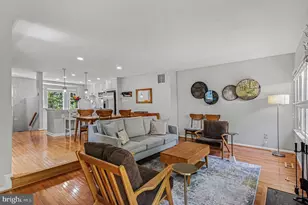 3738 Broomsedge Ct, Fairfax, VA 22033 - Photo 8