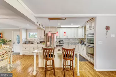 205 Tapawingo Road SW, Vienna, VA 22180 - Photo 6