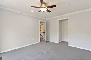 1918 Crescent Park Dr, Reston, VA 20190 - Photo 18