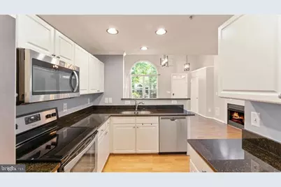 1918 Crescent Park Drive, Reston, VA 20190 - Photo 12