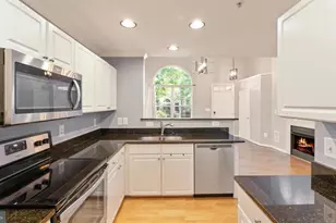 1918 Crescent Park Dr, Reston, VA 20190 - Photo 12