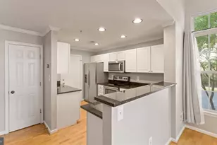 1918 Crescent Park Dr, Reston, VA 20190 - Photo 10