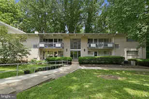 7740 Donnybrook Ct, Annandale, VA 22003 - Photo 2