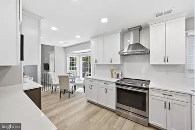 7801 Bold Lion Lane, Alexandria, VA 22315 - Photo 6