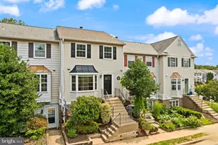 4122 Winter Harbor Ct, Chantilly, VA 20151 - Photo 4