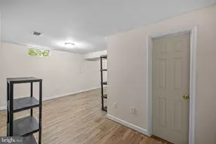6504 Wheat Mill Way, Centreville, VA 20121 - Photo 32