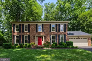 6506 Bellamine Ct, McLean, VA 22101 - Photo 1