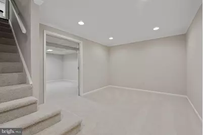 6506 Bellamine Court, McLean, VA 22101 - Photo 28