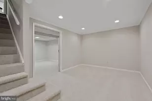 6506 Bellamine Ct, McLean, VA 22101 - Photo 28
