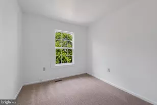 13240 Grand Jct Dr, Fairfax, VA 22033 - Photo 12