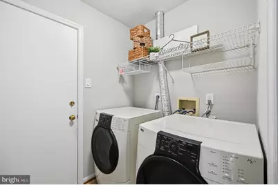 8401 Cardinal Glen Court, Vienna, VA 22182 - Photo 44