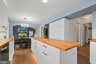 4408 Galesbury Lane, Chantilly, VA 20151 - Photo 14