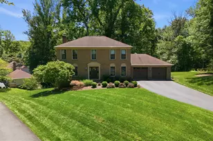 11661 Captain Rhett Ln, Fairfax Station, VA 22039 - Photo 2