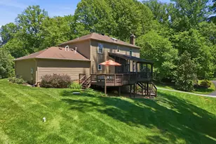 11661 Captain Rhett Ln, Fairfax Station, VA 22039 - Photo 12