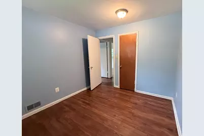 [Address not provided], Vienna, VA 22180 - Photo 4