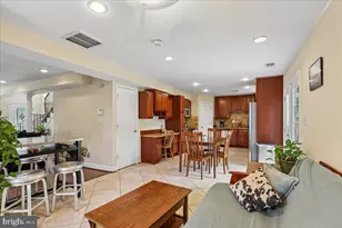 3105 Elmwood Dr, Alexandria, VA 22303 - Photo 24