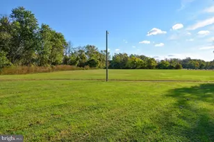 3105 Elmwood Dr, Alexandria, VA 22303 - Photo 68