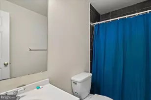 3105 Elmwood Dr, Alexandria, VA 22303 - Photo 36