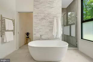 7815 Old Falls Rd, McLean, VA 22102 - Photo 72