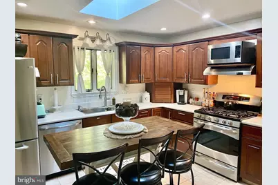 1036 Carper Street, McLean, VA 22101 - Photo 6