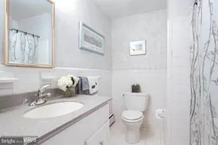 1036 Carper St, McLean, VA 22101 - Photo 8