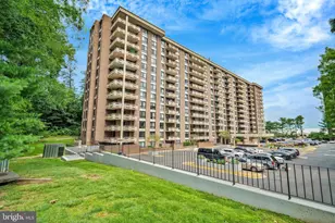 1808 Old Meadow Rd, McLean, VA 22102 - Photo 1