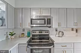 1808 Old Meadow Rd, McLean, VA 22102 - Photo 22