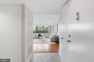 3713 S George Mason Dr, Falls Church, VA 22041 - Photo 2