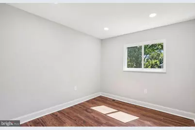 7081 Leewood Forest Drive, Springfield, VA 22151 - Photo 10